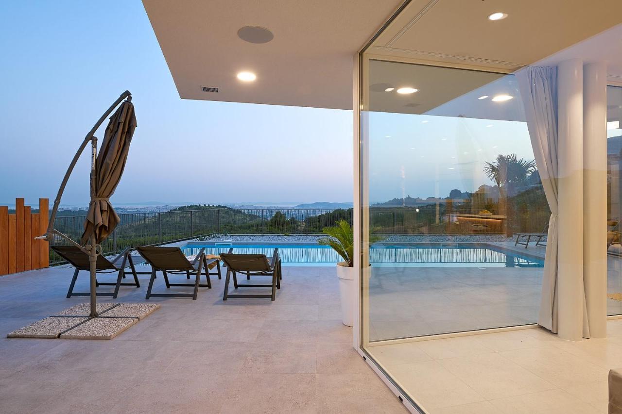 Design Villa Clavis-Brand New Villa With A View Klis Exterior photo